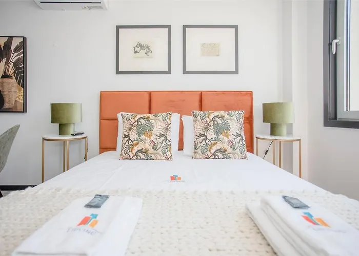 Liiiving In - Design