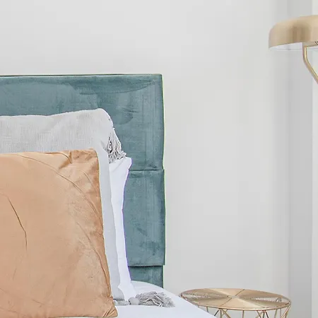 Apartment Liiiving In - Design *