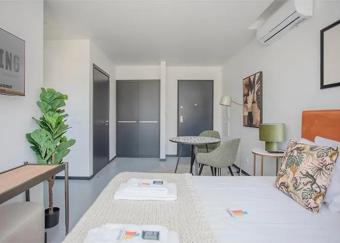 Liiiving In - Design *