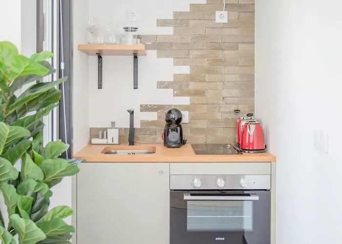 Liiiving In - Design