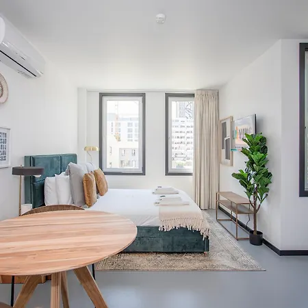 Liiiving In - Design * פורטו